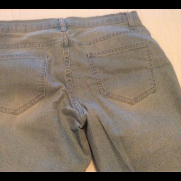 Jeans - Picture 2 of 2